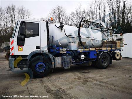 Ould Raghani (SMA) rafle la mise sur le marché du parc d’engins mobiles du ministère de l’Emploi (3,596 milliards ouguiya)