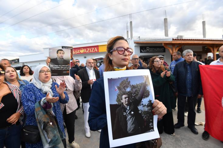 Tunisie : jusqu'à 45 ans de prison pour des opposants condamnés en appel pour complot