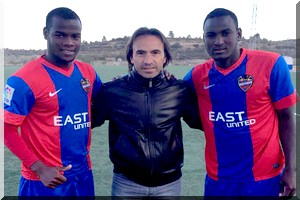 Martins supervise El Ide et Abeid en Espagne