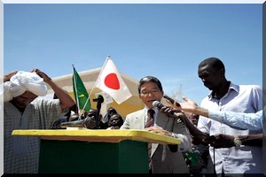 Communique de presse : L’ambassade du japon en Mauritanie et la commune de Rosso procèdent à la cérémonie d’inauguration du « projet D’aménagement de l’école Rosso pk7 » [PhotoReportage]