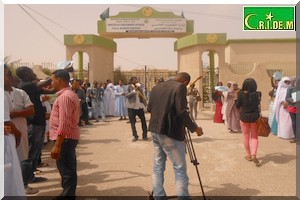 Éducation : Les étudiants paralysent l’Avenue Nasser [PhotoReportage]