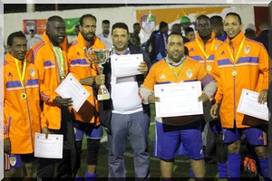 Tournoi international du Foot Sal : Les médailles et diplômes en cascades et le FCNDB en sort vainqueur
