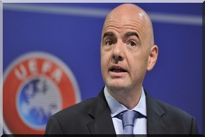 Gianni Infantino élu président de la Fifa