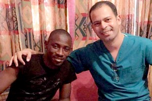  Un médecin promet de prendre en charge Ismaël et sa famille