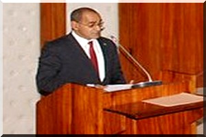 Le ministre de la pêche défend Poly Hondong