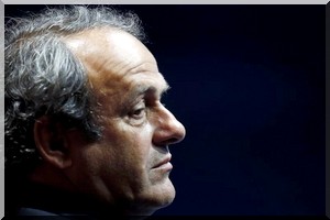 Fifa: «Le JDD» présente un document susceptible de blanchir Platini