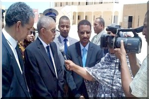 Mauritanie : Le premier ministre se rend dans des établissements scolaires de Nouakchott