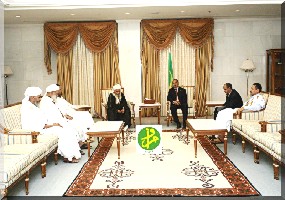 Le Président de la République reçoit un certain nombre de grand faghih et de cheikh...