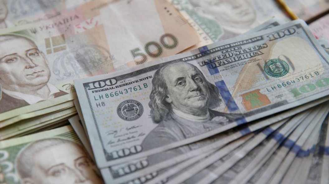 L'Ukraine dévalue sa monnaie de 25% par rapport au dollar