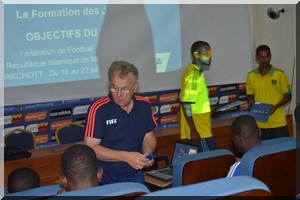 Cours FIFA pour éducateurs de jeunes [PhotoReportage]