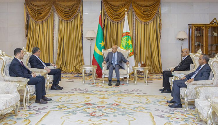 Le Président de la République reçoit le Secrétaire général de l’Union du Maghreb Arabe