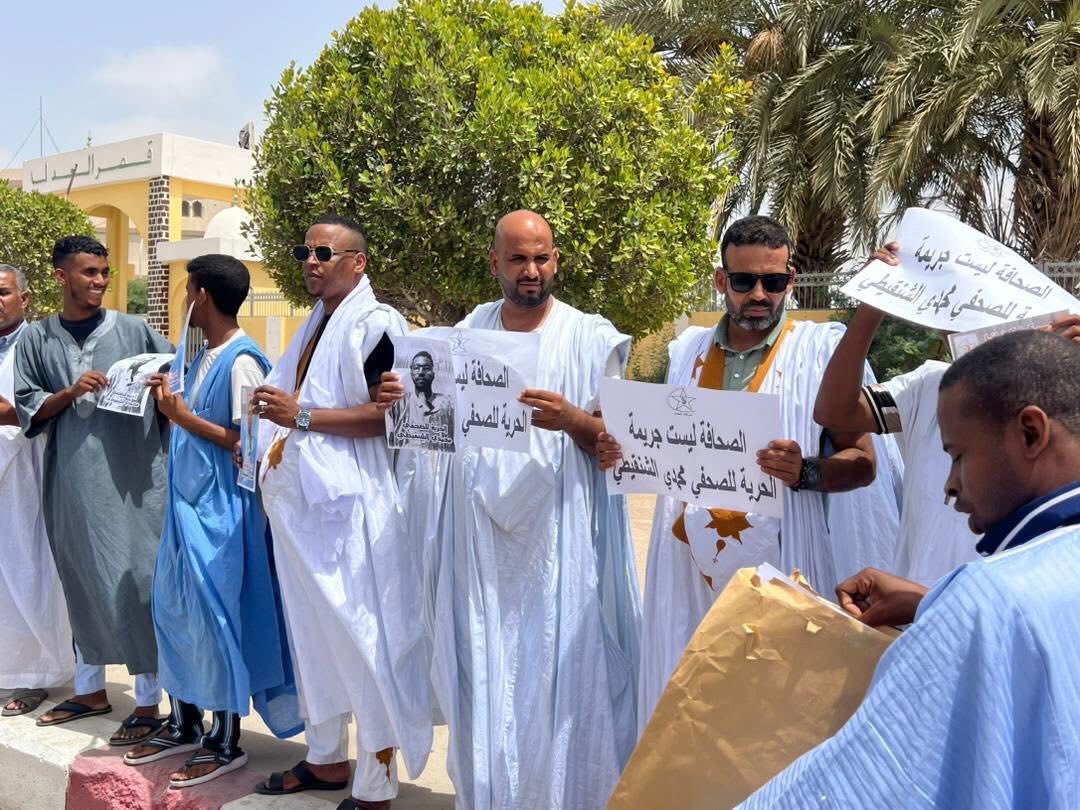 Kafana renouvelle ses sit-in pour exiger la libération d’un membre de son comité de communication