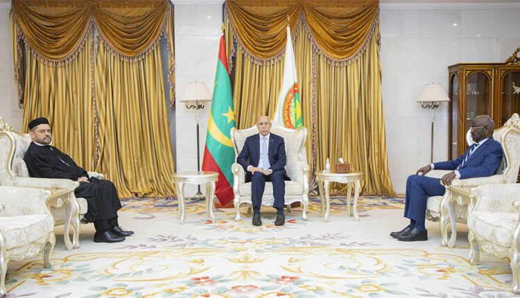 Le Président de la République reçoit les lettres de créance du nouvel ambassadeur de Libye