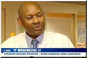 Vidéo : Mohamed Ly répare les cœurs des enfants d'Afrique