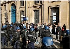 France: Un homme jugé samedi après la manifestation interdite devant l'ambassade des Etats-Unis