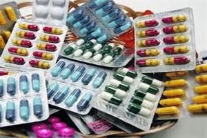 Des médicaments stéroïdes sexuels et autres pour 