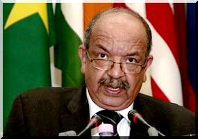 Aide de 3100 tonnes de riz de l’Algérie pour le Mali, le Niger et la Mauritanie (Messahel). 