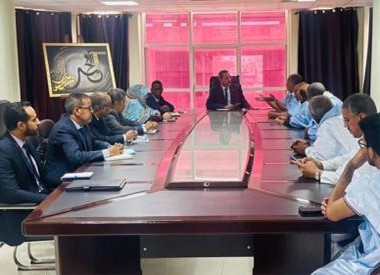 Le ministre du Commerce insiste sur le respect des prix des produits alimentaires de grande consommation