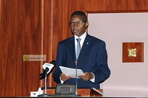 Le premier ministre mauritanien : « nous obtiendrons 20% de nos besoins en vaccins du convid-19 »