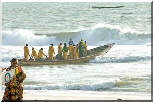  Pêche illégale : 17 sénégalais bloqués depuis 4 jours dans le no man’s land entre le Maroc et la Mauritanie