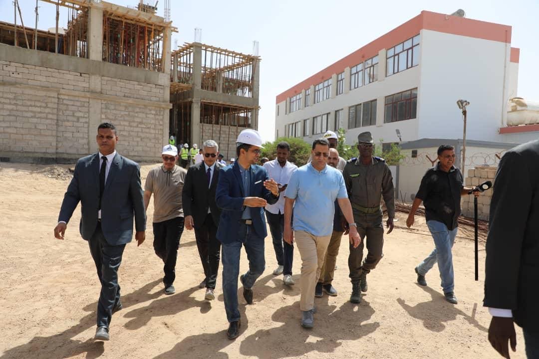 Le Premier ministre en visite sur les différents sites du programme d’urgence pour le développement de Nouakchott