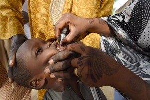 La polio est éradiquée en Afrique, affirme l'OMS