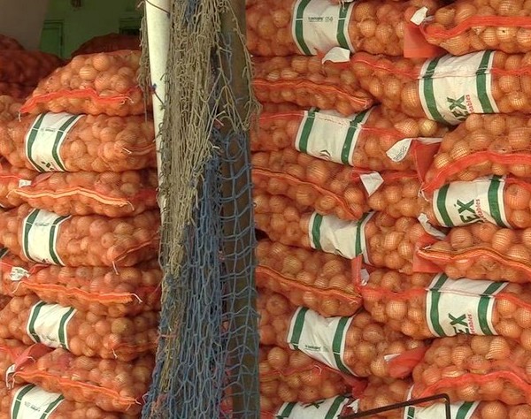 Vidéo. Explosion des prix de l’oignon et de la pomme de terre en Mauritanie, les raisons selon des professionnels