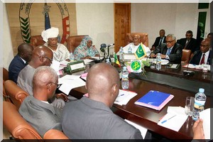 Les ministres mauritanienne et sénégalaise de l'élevage appellent à davantage de coordination entre les éleveurs des deux pays