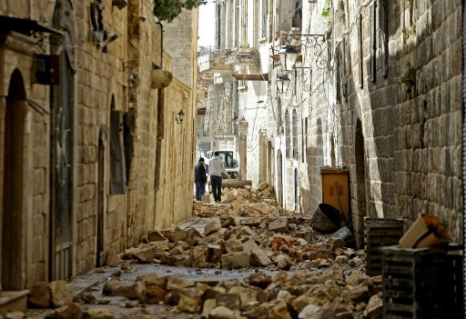 Séisme en Turquie et Syrie: plus de 9.500 morts, le temps presse pour les secouristes