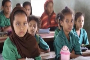 Le gouvernement s’apprête à adopter « l’uniforme scolaire » obligatoire