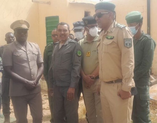 Le wali du Hodh El Gharbi s’informe de l’état de santé des victimes de l’incendie de la prison civile d’Aioun